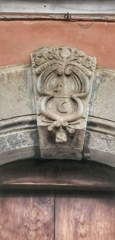 stemma portale castagneto